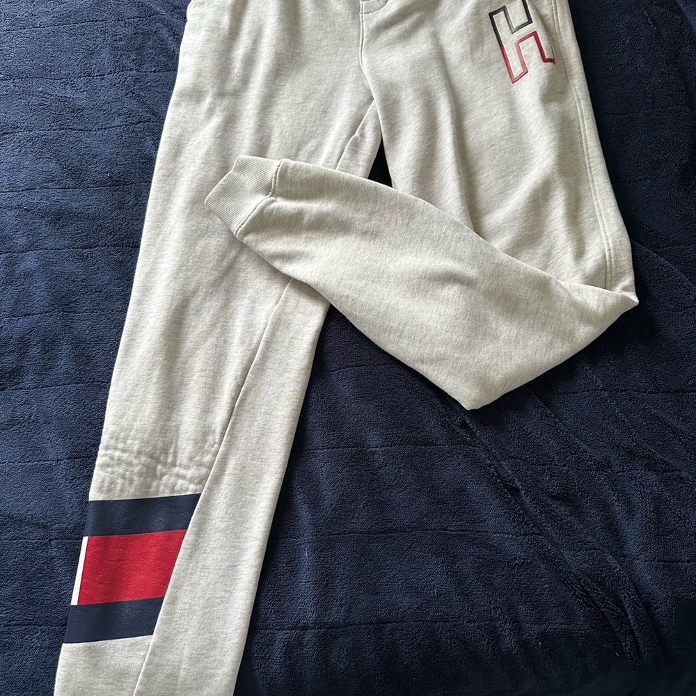 Tommy Hilfiger Beige Joggers Kids XL